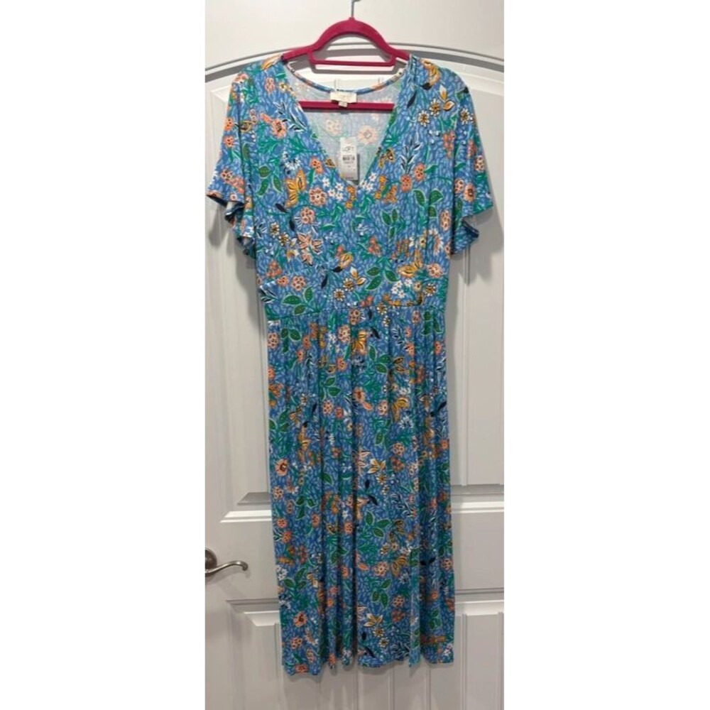 NWT Ladies Loft Medium Blue Floral Maxi Dress